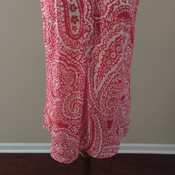 The Limited red and white paisley Sleeveless Top - Picture 7 of 8